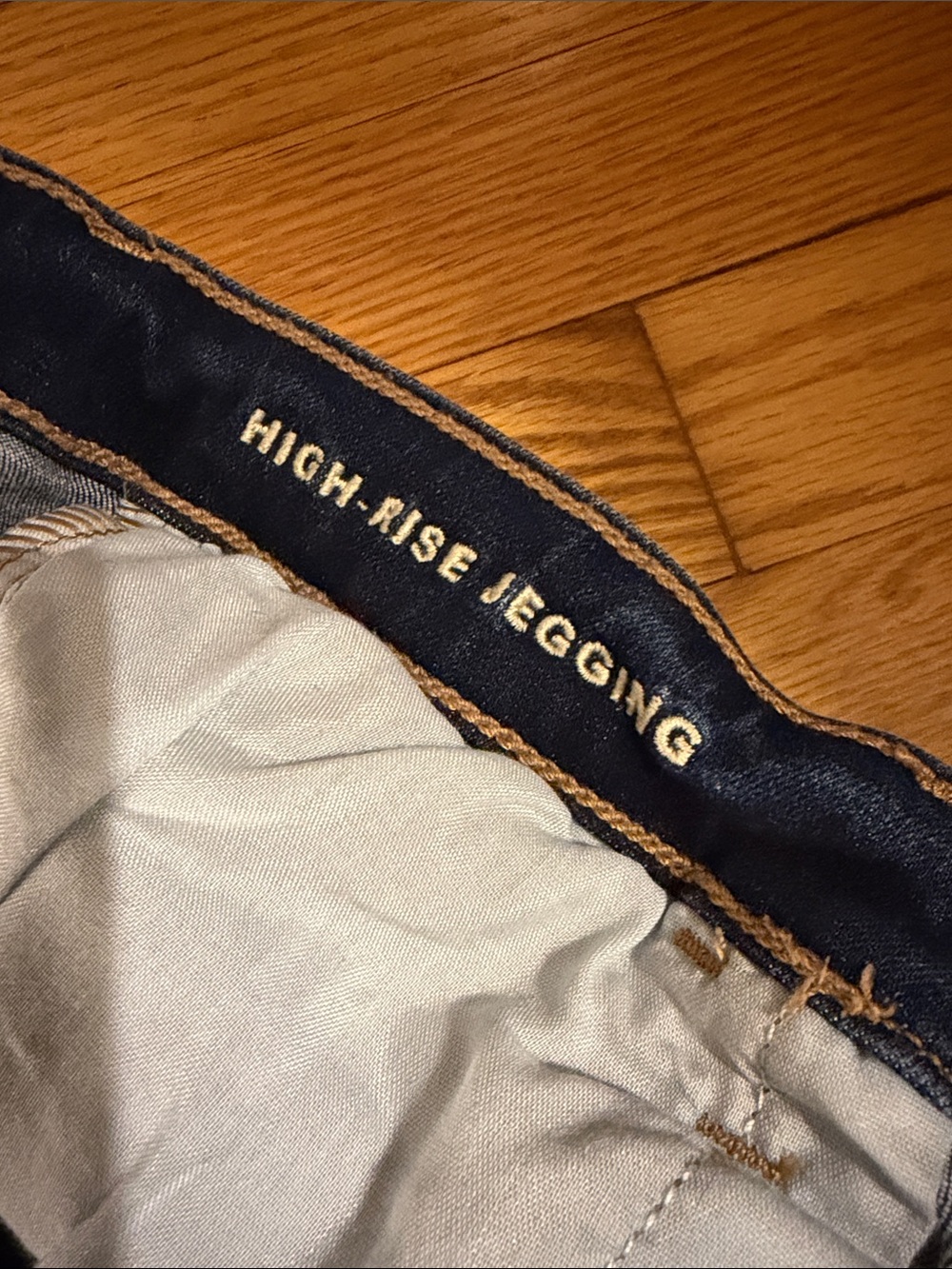 AE High Rise Jegging - Picture 3 of 4